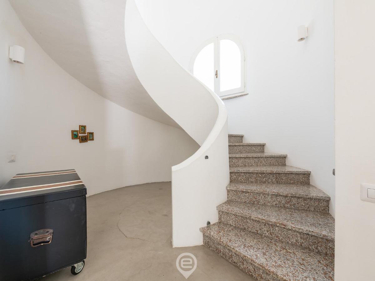 Villa Virago Porto Columbu - Perd'E Sali Zewnętrze zdjęcie